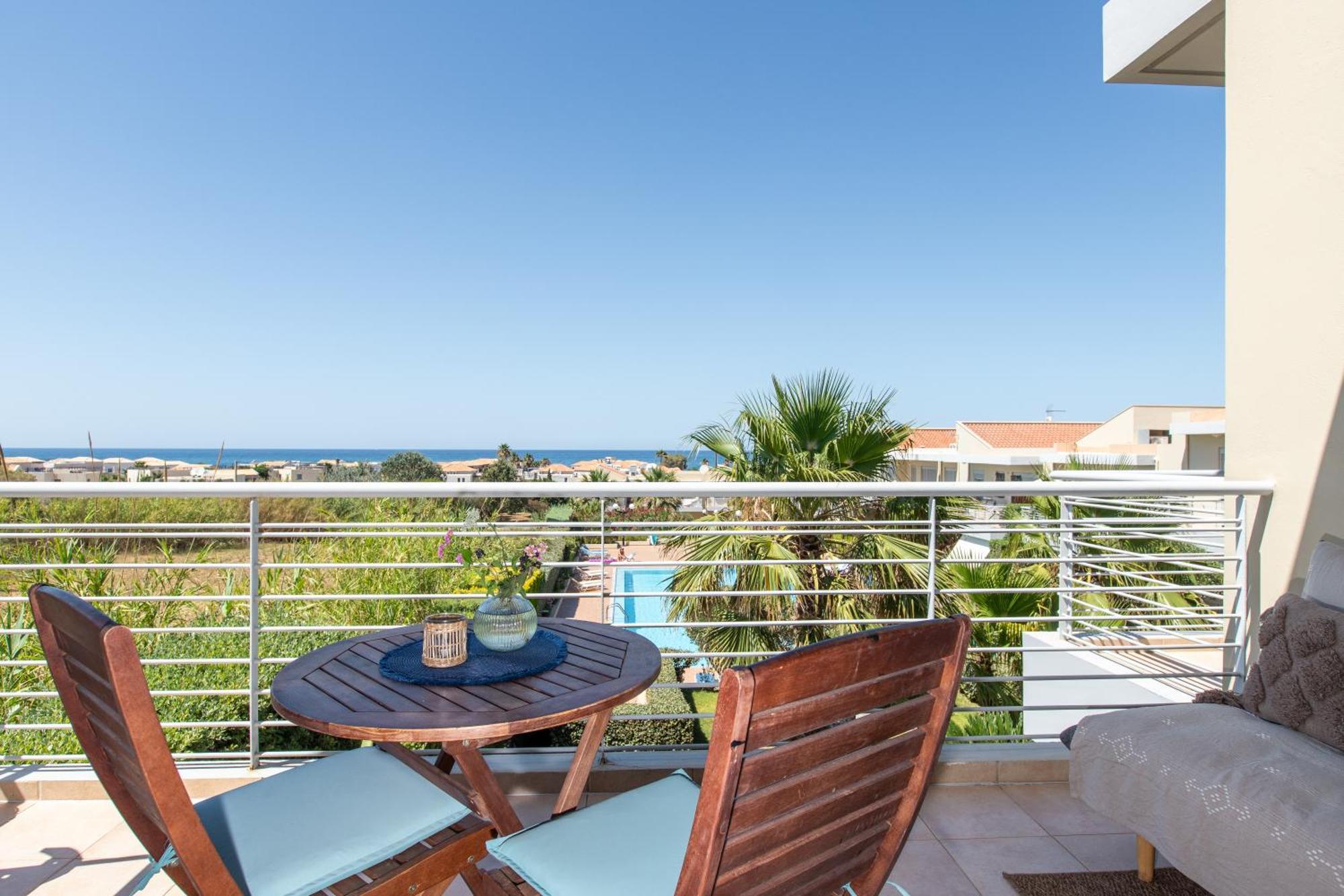 Maleme Yoga Blue Apartment Chania  Exterior foto